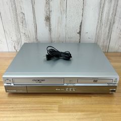 Panasonic DVDプレーヤー一体型 S‐VHSビデオ NV-VP50S - メルカリ