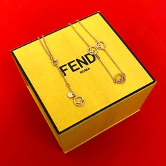 極美品！国内直営店FENDI フォーエバー ネックレス 定価67100円 - メルカリ