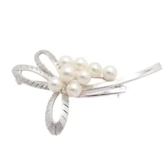 MIKIMOTO ミキモト リボン リーフモチーフ ブローチ シルバー/パール8粒【いおき質店】