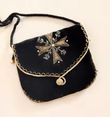 ブラック・ツアーベルベット・ビーズ装飾・ミニ・クロスバッグ