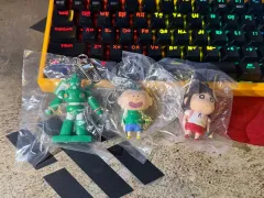 クレヨンしんちゃん キーホルダー 3種 (ロボット/クレヨンしんちゃん/U)