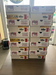 ★未使用 展示品 スケッチャーズ スニーカー レディース 10点セット グレー ブラック 23.5cm Swift Fit セット販売　まとめ売り 履けるシューズ コストコ　★