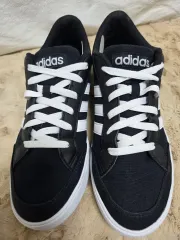 アディダス ブラック スニーカー スポーツシューズ 26.5cm