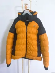 モンチュラ ヴィンチュゥ CHUU Tシャツ ダウン フード ダウン