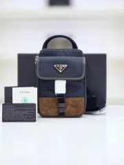 PRADA プラダ ツートン 携帯 ホルダー クロスバック 25年 新品 2ZH194