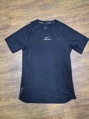 ナイキプロ ドライフィット トレーニング半袖