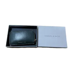 CHARLES & KEITH コインケース箱付き