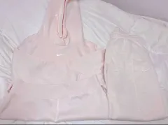ナイキ ピンク トレーニングウェア セットアップ m