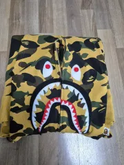 XL A BATHING APE アベイシングエイプ PONR FIRST カモフラ SECOND シャーク フール ジップ WHO フード イェロー