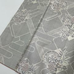 Item thumbnail for item 7815e762-f871-4a1c-92f8-d6e2a2f68779