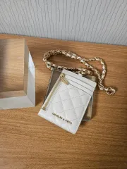 チャールズアンドキース カード 財布 新品