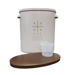 Item thumbnail for item b4383ce8-9f43-4622-ba11-610b4d72a04d