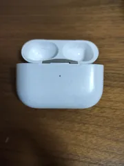 （正規品）Apple AirPods Pro 2世代 充電ケース　Lightningモデル