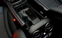 w447 vクラス 後席置くだけ充電器 2個セット - メルカリ