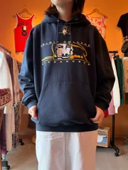 champion フーディー　パーカー　フード付き　プルオーバー　カレッジロゴ