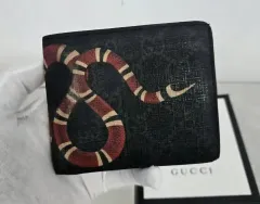 正規品 グッチ キングスネーク 二つ折り財布 保証書