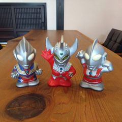 ウルトラマン ソフビ 貯金箱 3体セット - メルカリ