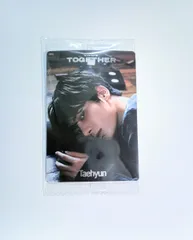 匿名配送　メルカリ便　新品　K-POP　TXT　TOMORROW X TOGETHER　ツインウエハース　シール　ウエハース　韓国　taehyun　レアシール　モア　MOA　ステッカー　韓国アイドル　バンダイ　食玩　BANDAI　ソロ　テヒョン　レア