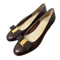 美品 Salvatore Ferragamo サルヴァトーレフェラガモ カーフレザー ヴァラリボン パンプス サイズ6C 約23cm ブラウン レディース 古着 中古 USED