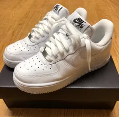 NIKE FlyEase レディース23cm ナイキ エア フォース 1 '07 イージーオン DX5883-100 ホワイト 靴 スニーカー ストリート