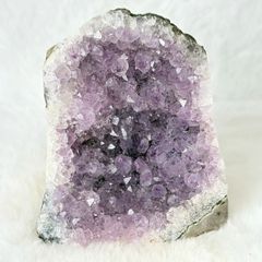高品質 帝王紫 アメジストドーム 天使の指紋入り 台座付き⭐️2588
