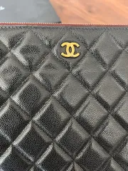 シャネル キャビア ゴールド CHANEL クラッチバッグ 出品