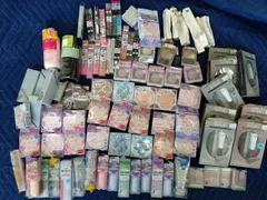 【訳アリ品・新品未使用】キャンメイク・セザンヌ・ロムアンドなど コスメ 80点以上 まとめ売り コスメ福袋