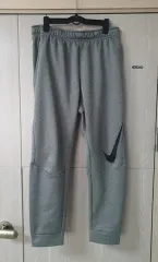 ナイキ トレーナー ズボン