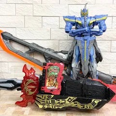 仮面ライダーセイバー なりきりセット DX聖剣ソードライバー DXキングエクスカリバー キングオブアーサー DX土豪剣激土 ワンダーライドブック バンダイ BANDAI 玩具 仮面ライダーバスター 変身ベルト