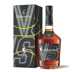 Hennessy × Brooklyn Nets NBA 700ml 未開封 Hennessy × Brooklyn Nets NBA 700ml 未開封 - メルカリ