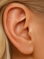 ジュエリー レディース イヤーアクセサリー 925スターリングシルバー 水滴型フラットイヤースタッド 1個、デイリーウェア、結婚式、パーティー、婚約、記念日、バレンタインデーなどのさまざまなシーンに適しています