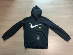 ナイキ ダブル スウッシュ 起毛 フーディー ブラック M