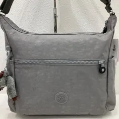 565　KIPLING　キプリング　タグ付き　ショルダーバッグ　Alenya　Cool Grey C　グレー　チャーム付き　モンキー　ゴリラ　軽量　レディース　カジュアル　シンプル　ポケット多数のサムネイル