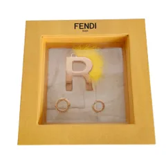 良品 FENDI フェンディ ABCLICK イニシャルチャーム R ゴールドカラー イエロー レディース 古着 中古 USED