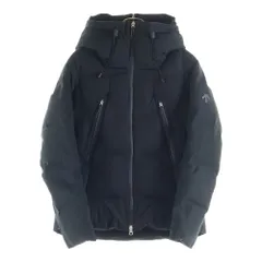 DESCENTE (デサント) アームロゴデザイン マルチポケット ジップアップ ダウンジャケット ブラック DAWWGK4OUのサムネイル