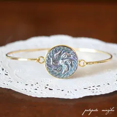 チェコ・ボヘミア ガラス ボタン　パープルフラワー ブレスレット バングル　チェコガラス   アクセサリー ジュエリー　 パタパタ民族
