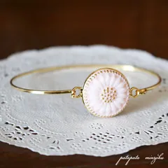 チェコ・ボヘミア ガラス ボタン  ピンクフラワー ブレスレット バングル　チェコガラス   アクセサリー ジュエリー　 パタパタ民族