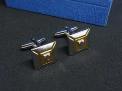 ■美品■ LANVIN ランバン カフリンクス カフスボタン アクセサリー ビジネス 紳士 メンズ シルバー系×ゴールド系 DM2399のサムネイル