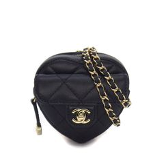 プラダ PRADA ハンドバッグ Re-Edition 2005 Re-Nylon ミニバッグ 1N204M_R064_F0002 リサイクルポリアミド サフィアーノレザー 【中古】 楽天市場】プラダ PRADA ハンドバッグ Re-Edition 2005 Re-Nylon ミニ