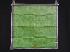 ■新品同様■ VERSACE ヴェルサーチ コットン65％×ポリエステル35％ ハンカチ ハンカチーフ ポケットチーフ グリーン系 DL9611のサムネイル