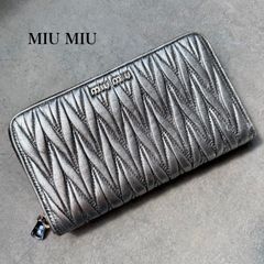 極美品】miumiu♡ロゴ長財布 ミュウクリスタル パール - メルカリ