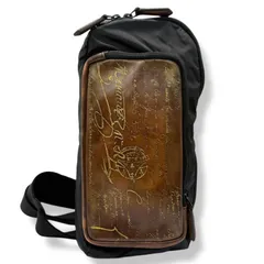 使用わずか　 Berluti　ベルルッティ　 カリグラフィ　ウォークアップ　スリングバッグ　ショルダーバッグ　ボディバッグ　クロスボディ　メンズ　斜め掛け　2way　パティーヌ　レザー　ナイロン　ブラウン　ブラック　4789