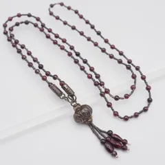 R404 ガーネット ペンダント ネックレス 彫刻 シルバーカラー デザイン アンティーク 1月誕生石