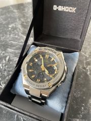 u*a様 G-SHOCK G-STEEL GST-W110D-1A9JF 電波ソ - メルカリ