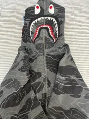 アベイシングエイプ ブラック シャーク WHO ジップアップ 限定 M