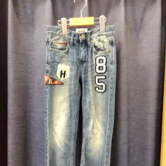 M29　子供服　HILFIGER DENIM　ヒルフィガーデニム　トミーフィルフィガー　アップリケがおしゃれなデニムパンツ　120cm