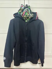 A BATHING APE® シャーク フーディー ジップアップ ブラック カモフラ