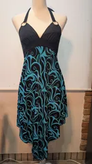 【ダンスウエア】黒地にブルーの渦柄のワンピース♪