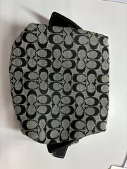 COACH　コーチ　シグネチャーポーチ