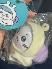 ちいかわ ハチワレ 雨の日 レインコート カタツムリ マスコット